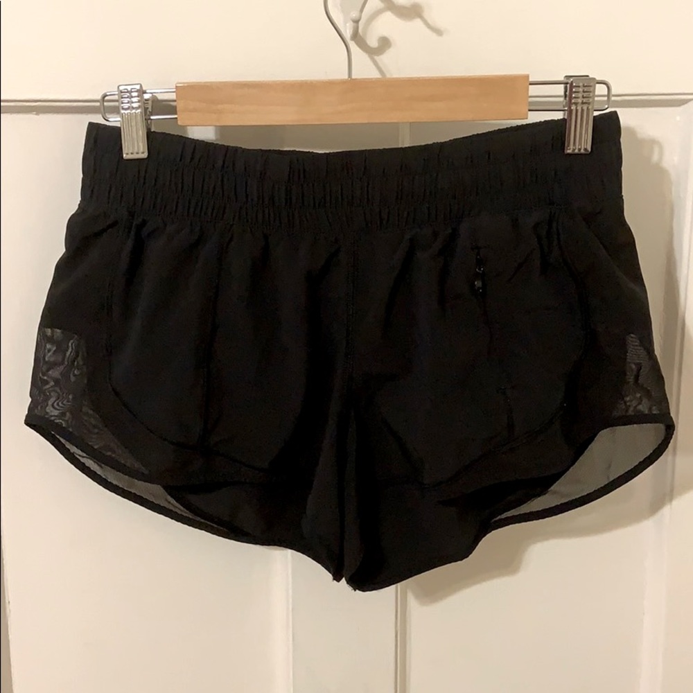 Lululemon black shorts inseam 2.5”